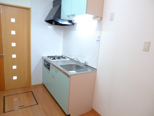 キッチン　２口コンロシステムキッチンでお料理もらくらくですね※お部屋は