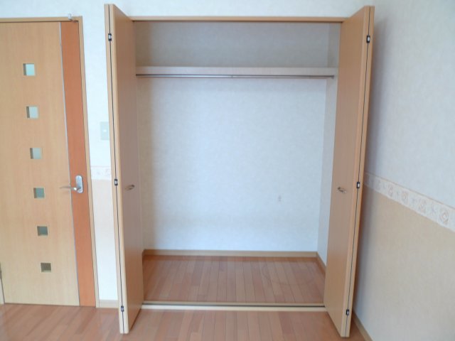 収納　クローゼットでたっぷり収納出来ますよ※お部屋は別のお部屋です