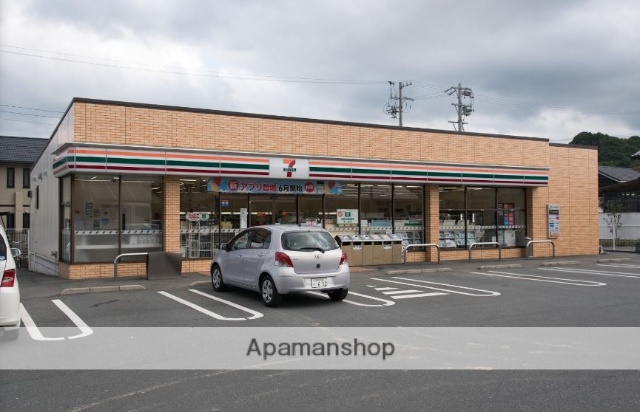 コンビニ　セブンイレブン（コンビニ）まで5833m