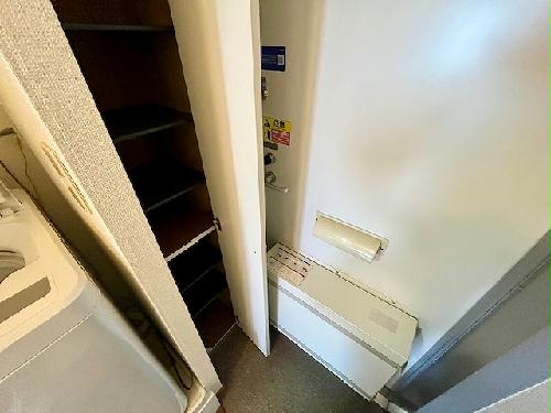 玄関　設備・仕様は号室により異なる為、現状を優先いたします。