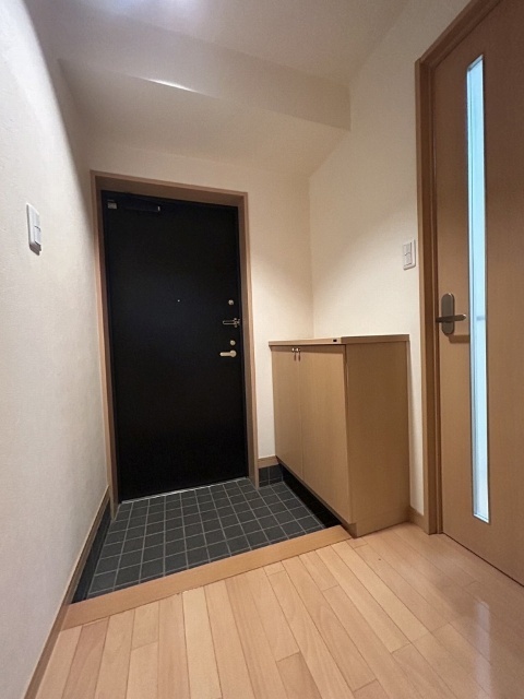 玄関　参考画像