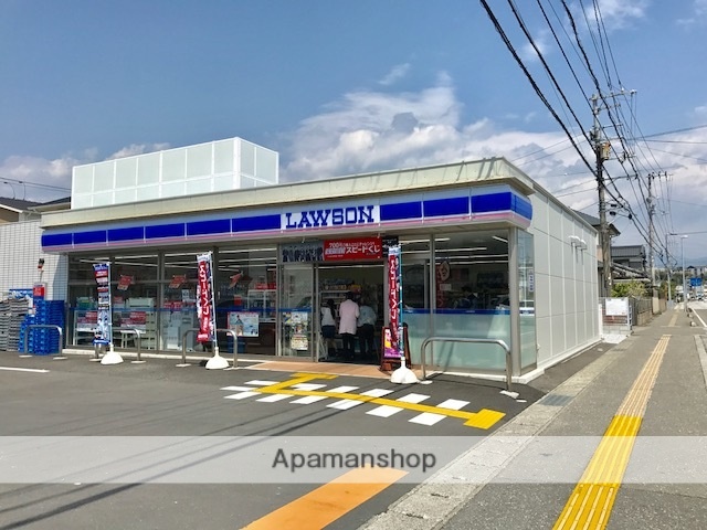 コンビニ　ローソン高知介良乙店（コンビニ）まで358m