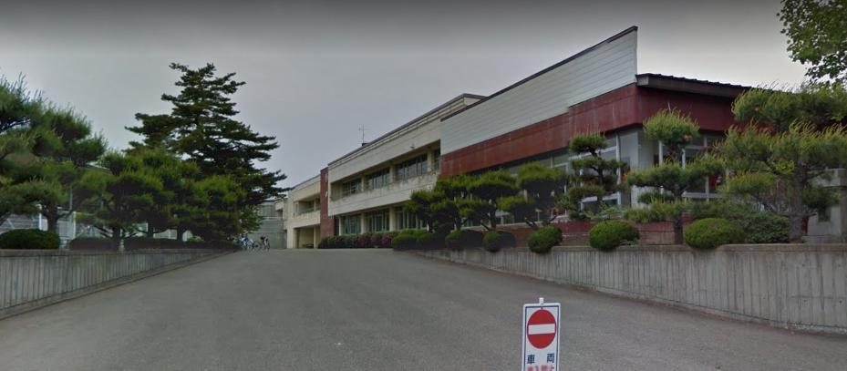 小学校　北上市立南小学校（小学校）まで1426m