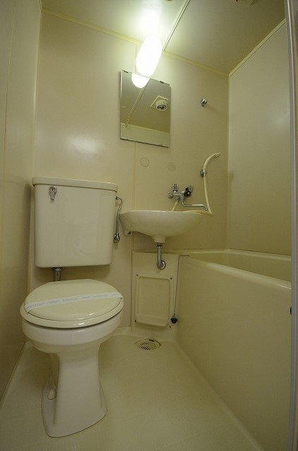 バス・シャワールーム　別号室の写真です