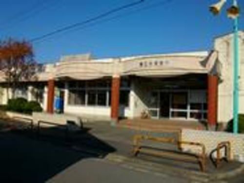 幼稚園・保育園　春江中保育所（幼稚園・保育園）まで550m