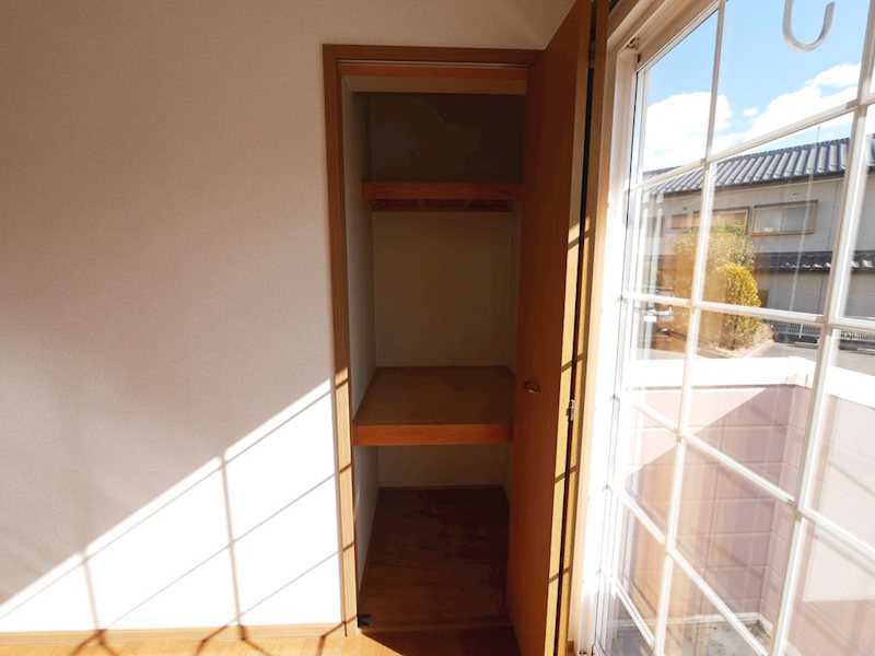 収納　収納（洋室）