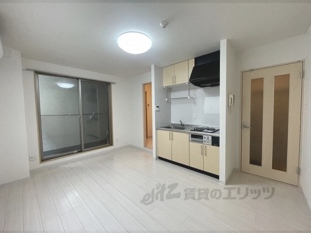 居室・リビング　リビング