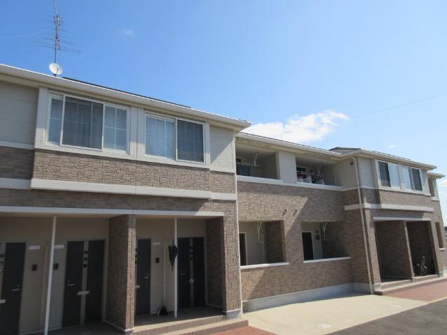 エントランス　外観写真（昼）