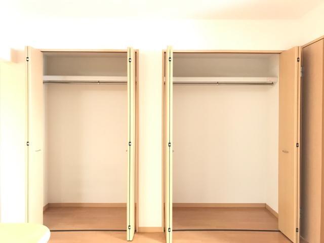 収納　クローゼット