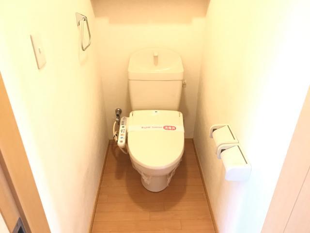 トイレ　シャワー付トイレ