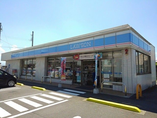コンビニ　ローソン丸亀田村東店（コンビニ）まで550m