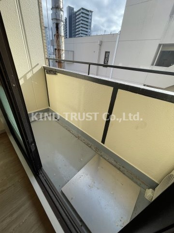 バルコニー　バルコニーがあります