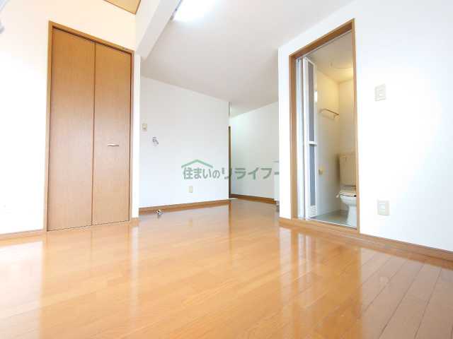 居室・リビング　ペルソーナ