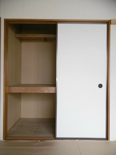 収納　画像は102号室です（参考）