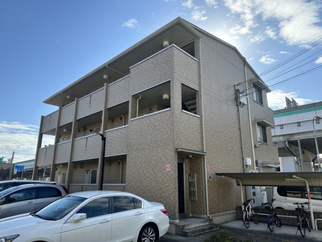 サンテ・レザンジュ A棟の外観写真