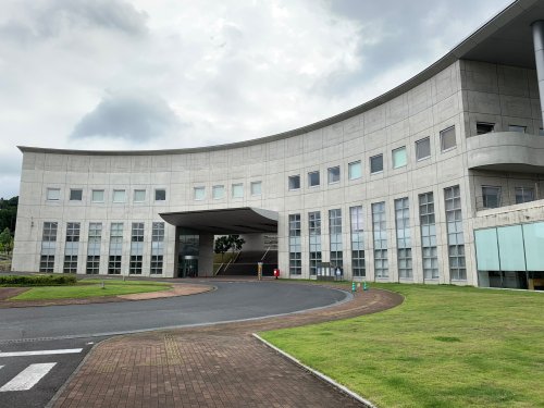 大学・短大　日本赤十字九州国際看護（大学・短大）まで2476m