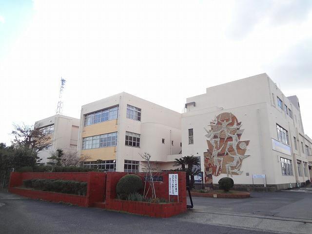 高校・高専　中間高校（高校・高専）まで3005m