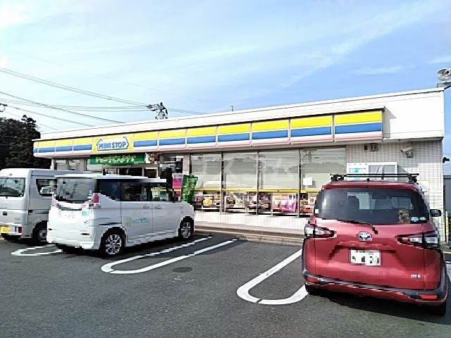 コンビニ　ミニストップ　湖西岡崎店（コンビニ）まで2554m