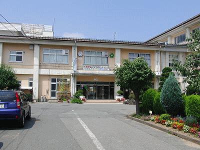 小学校　山形市立第十小学校（小学校）まで631m
