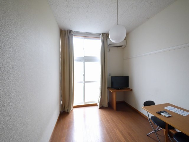 居室・リビング　おしゃれな居間です