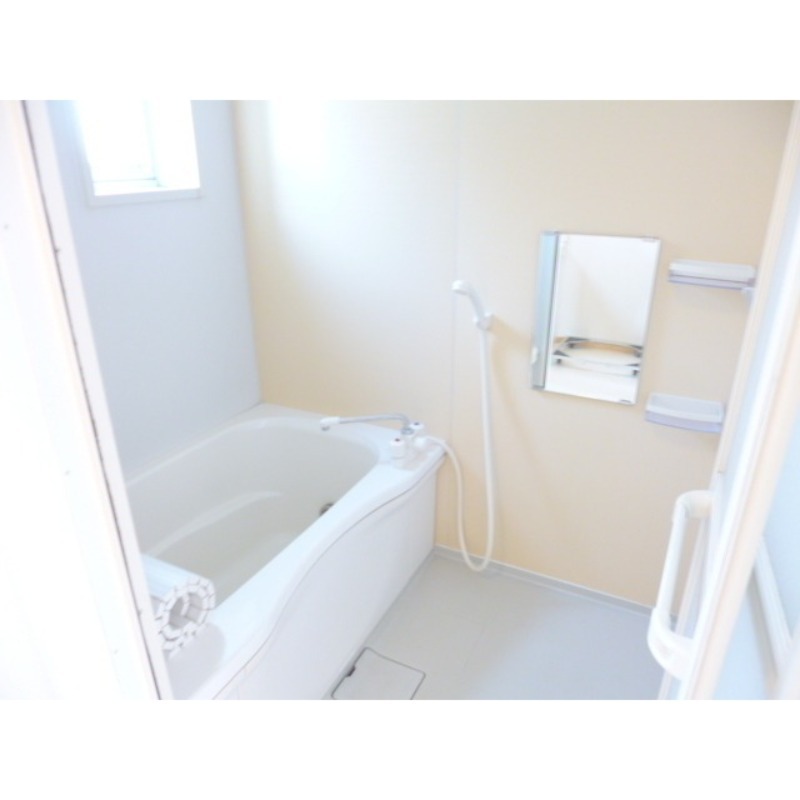 バス・シャワールーム　図面と現状に相違がある場合には現状を優先