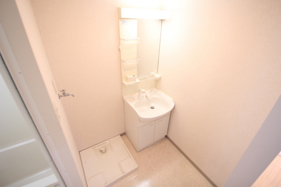 洗面設備　※別部屋の写真です