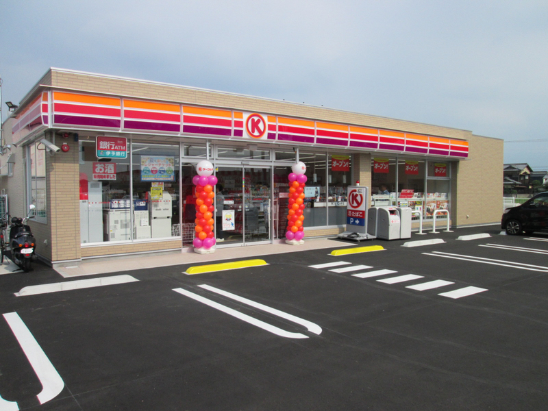 コンビニ　セブンイレブン姫路加納原田店（コンビニ）まで375m