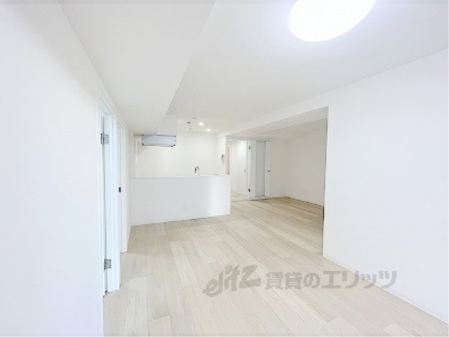 居室・リビング　リビング