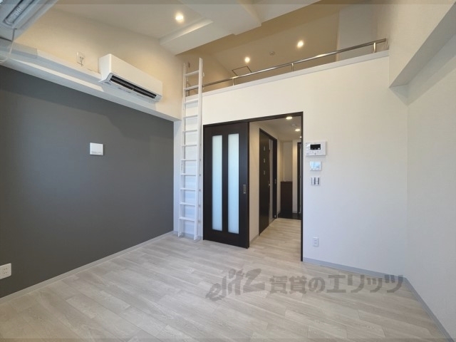 居室・リビング　洋室