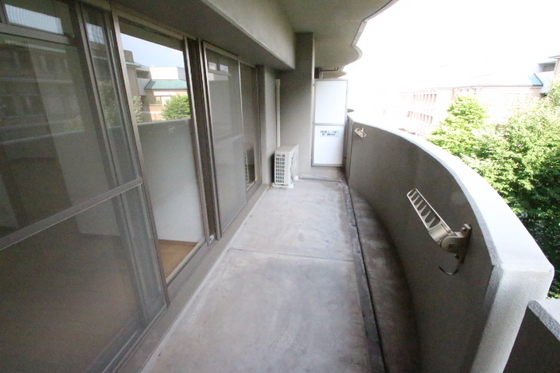 バルコニー　※他号室の写真です