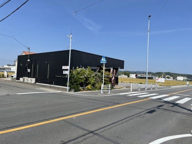 飲食店　カフェ咲々都（飲食店）まで674m