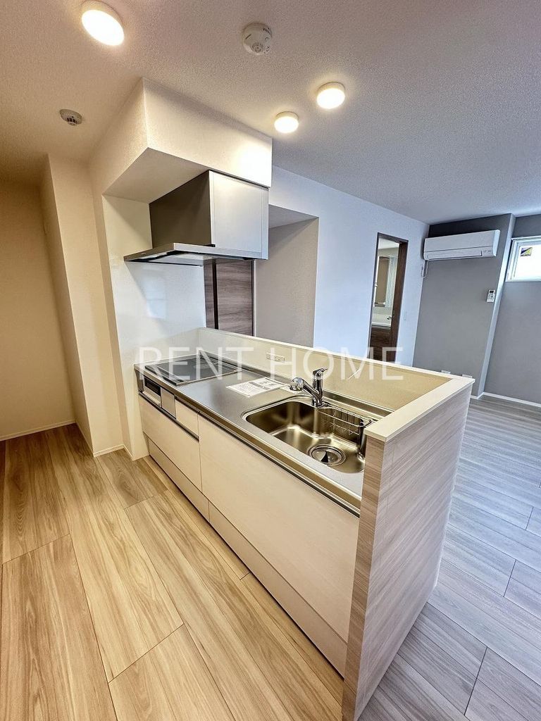 キッチン　カウンター式システムキッチン