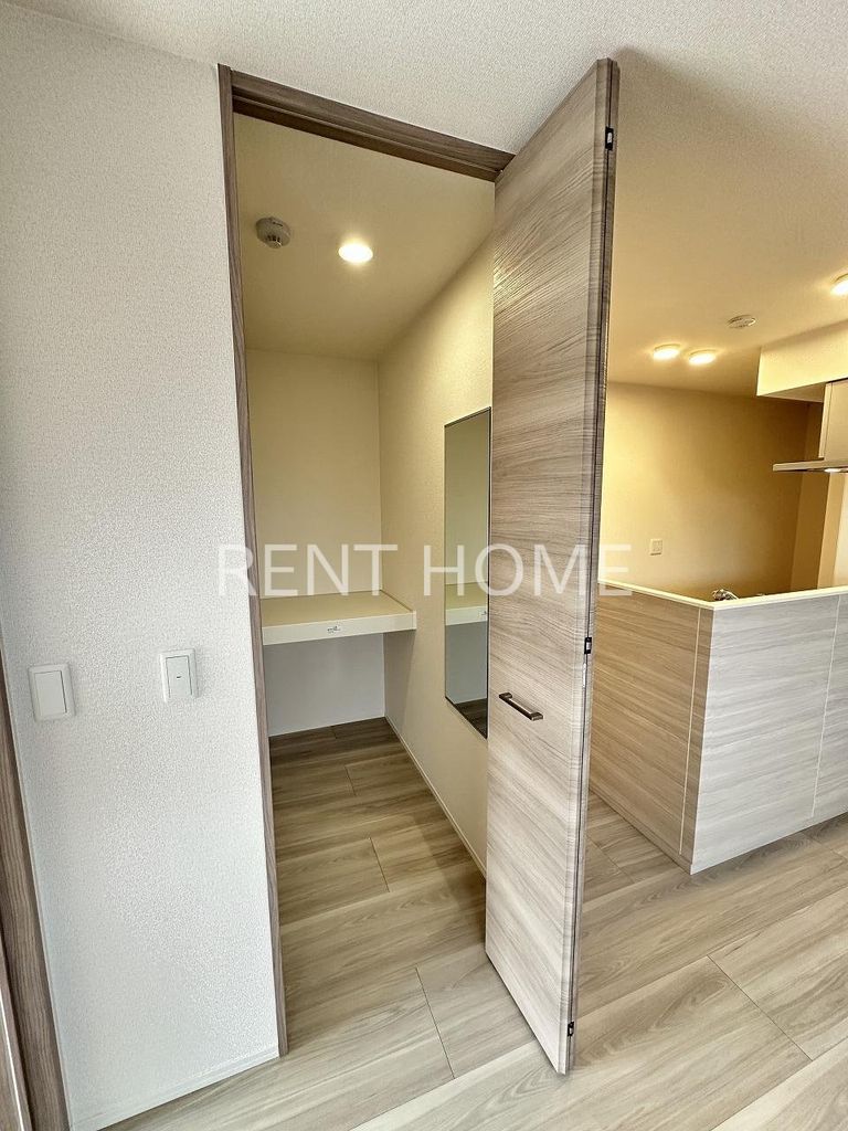 収納　ウォークインクローゼット