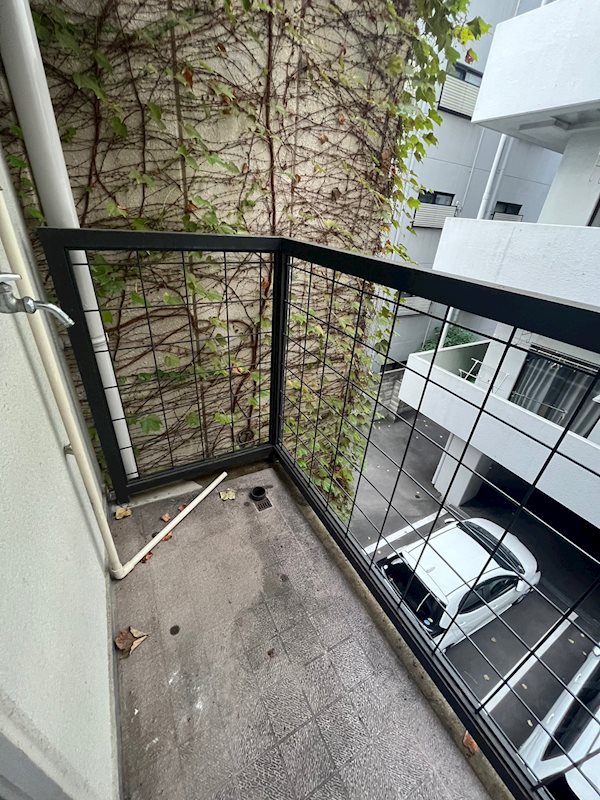 バルコニー　※別部屋の写真です