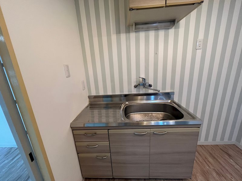 キッチン　※別部屋の写真です