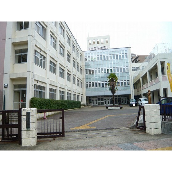 中学校　仙台市立五橋中学校（中学校）まで300m