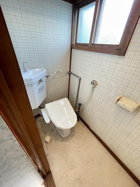 トイレ　トイレ