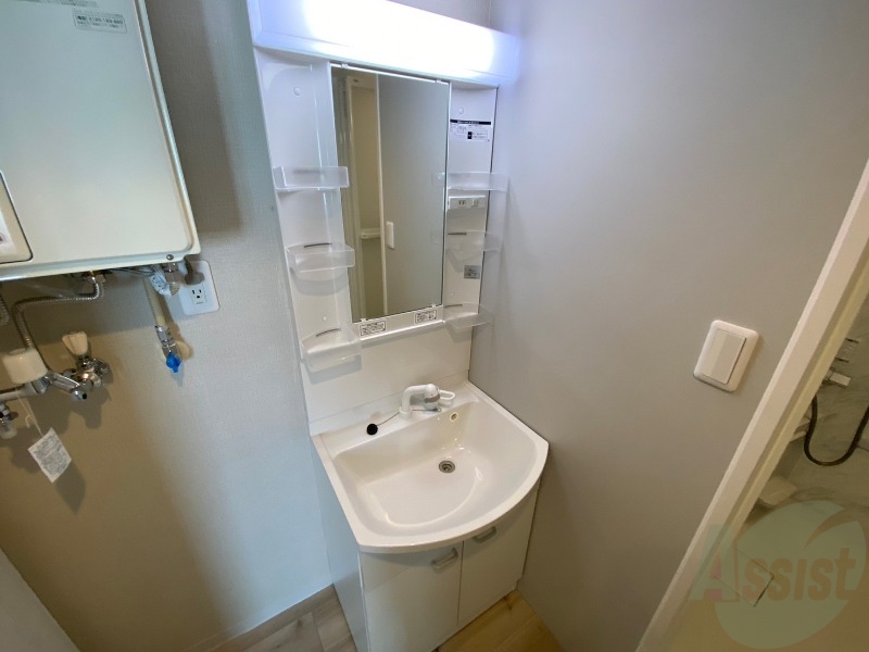 洗面設備　シャンプードレッサーで身支度もラクラクです！