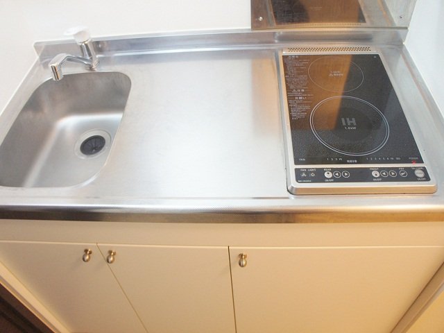 キッチン　IHコンロ！広々とした    でお料理が楽しめます♪