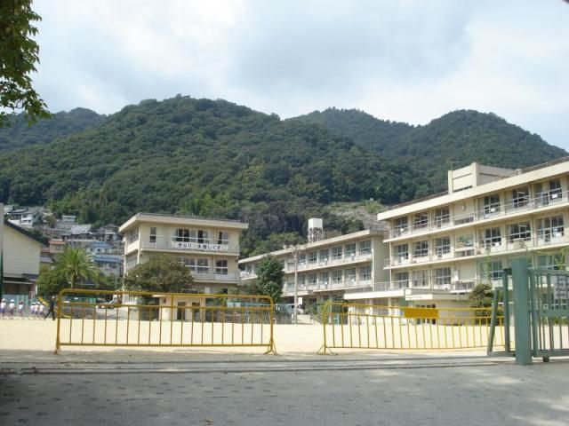 小学校　水呑小学校（小学校）まで800m