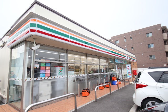 コンビニ　セブン－イレブン　名古屋烏森町８丁目店（コンビニ）まで200m