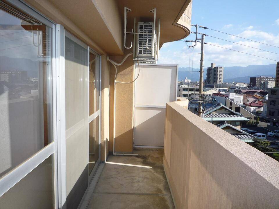 バルコニー　バルコニー