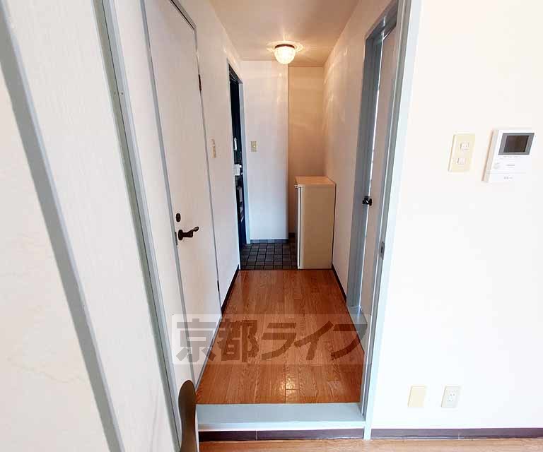 その他部屋・スペース　清潔感のある廊下です。