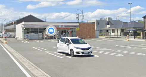 コンビニ　セブンイレブン 泗水富の原店（コンビニ）まで598m