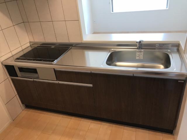 キッチン　キッチン