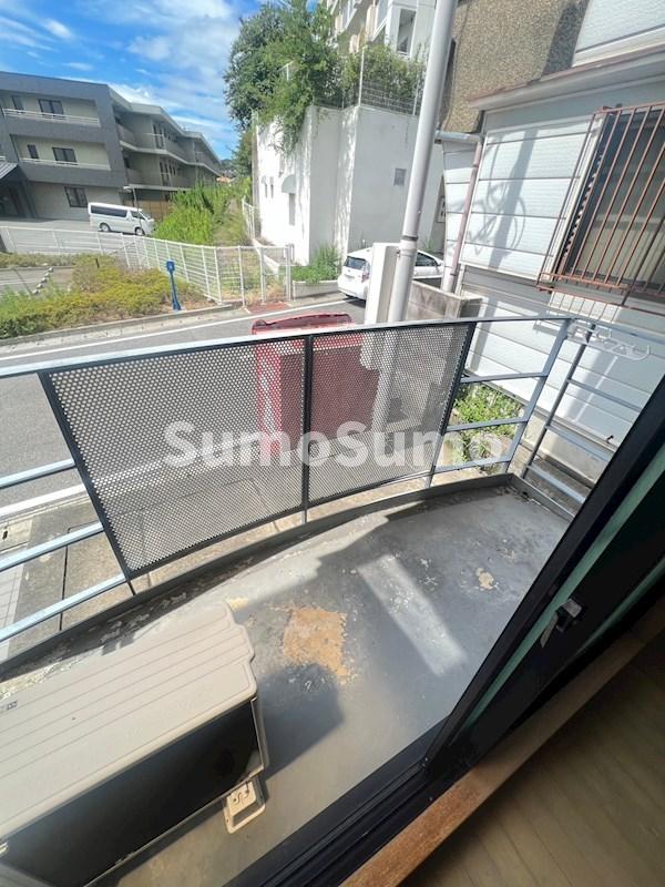 バルコニー　陽当たり良好なバルコニーです