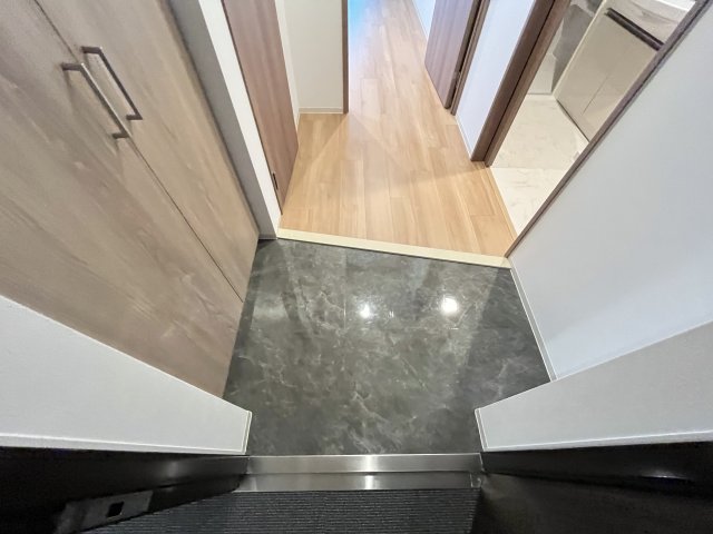 玄関　シンプルで使いやすい玄関です