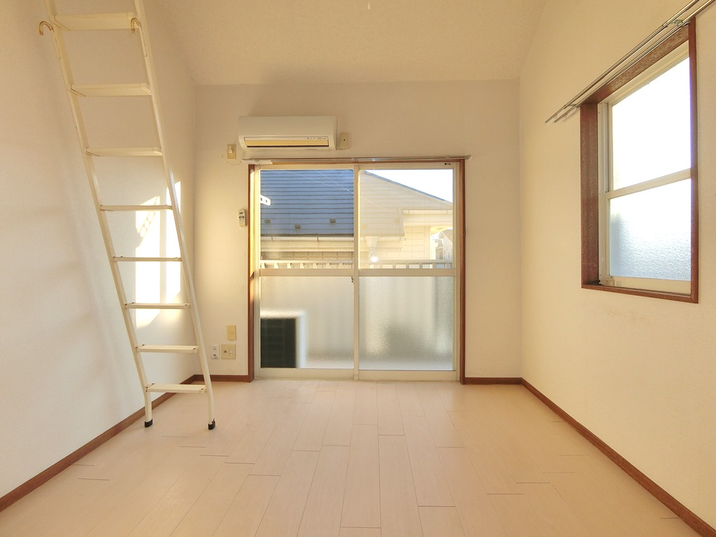 居室・リビング　洋室