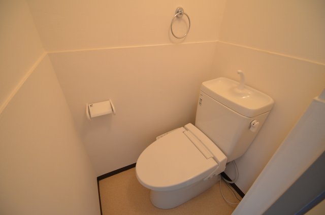 トイレ　気分すっきり温水洗浄便座