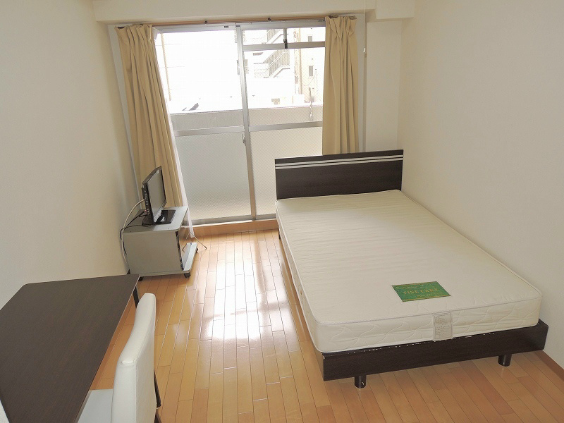 居室・リビング　家具はイメージ